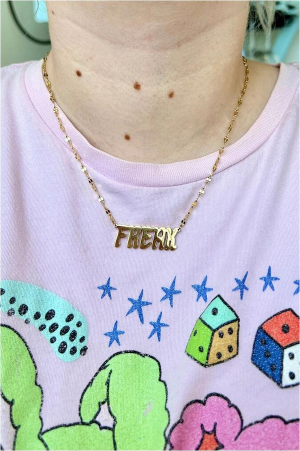 The Peach Fuzz Halskjede Freak gull