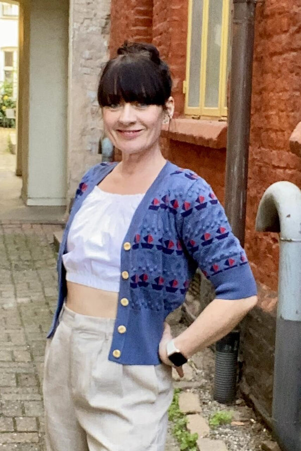 Banned Cardigan Kitty Sail blå