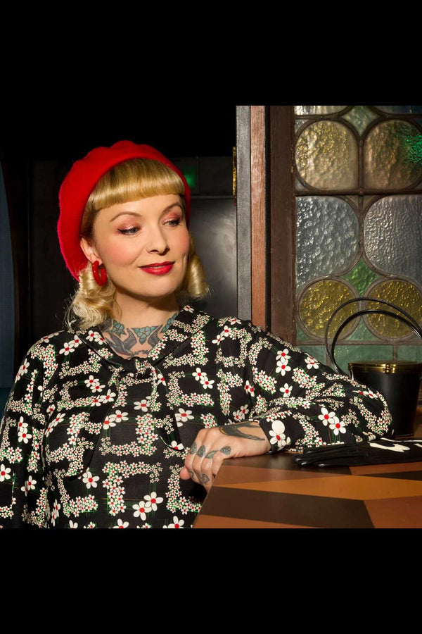 Margot Alpelue Apple Red