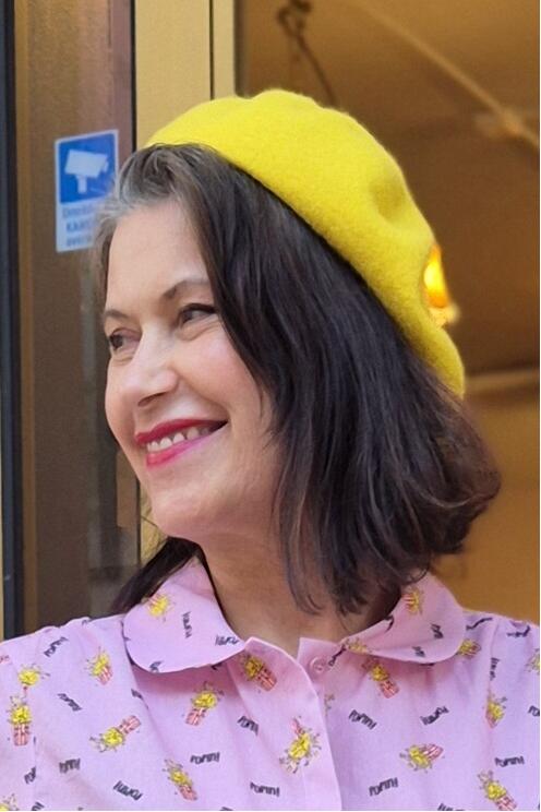 gul-alpelue-manillusion-oslo