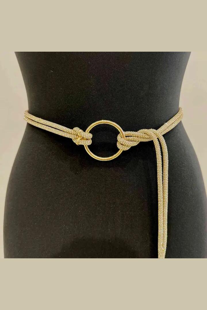 Gull taubelte med ring – retro stil fra Manillusion, Oslo