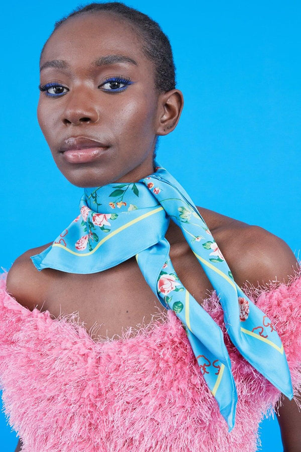 JayLey Skjerf Silk floral lyseblå
