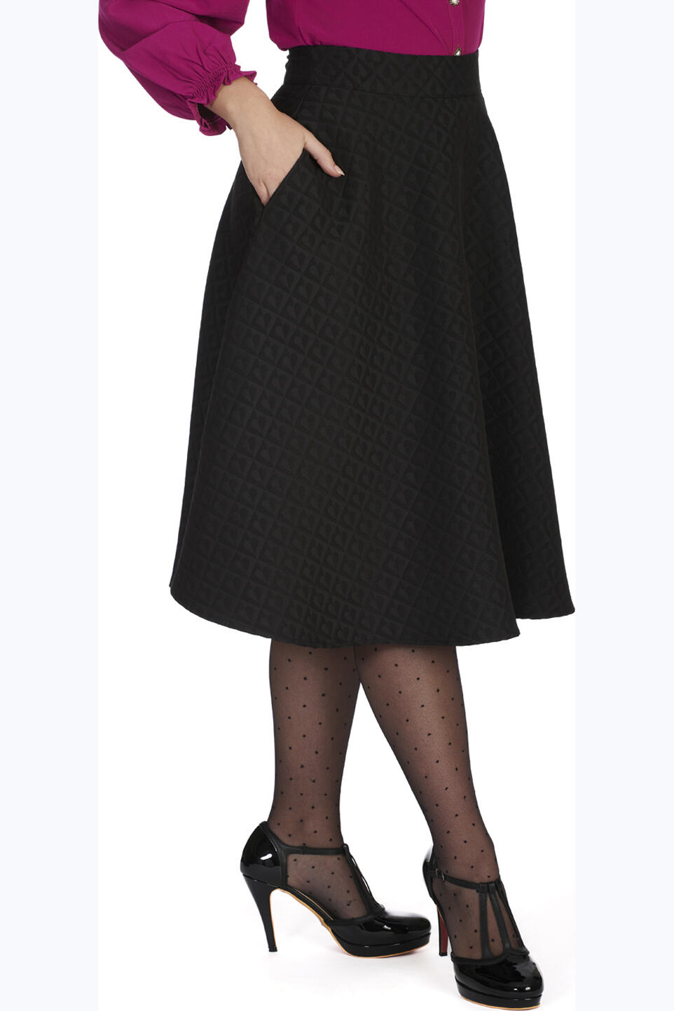 Sort swingskjørt i 50-talls stil med hjertemønster - fra Manillusion, Oslo.